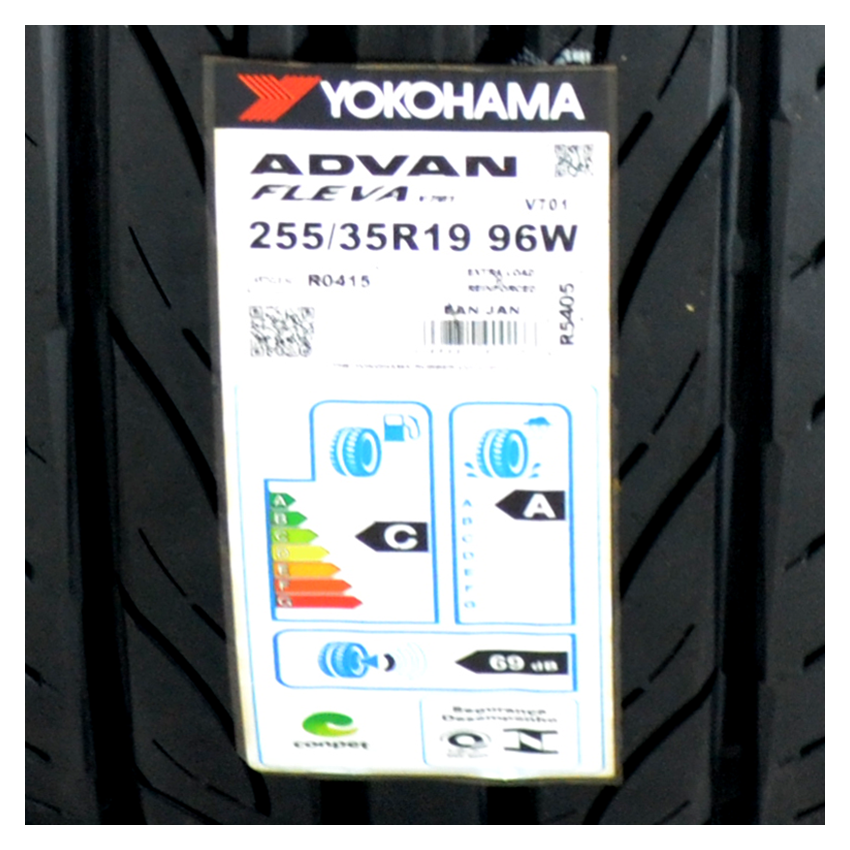 Pneu 255/35R19 Yokohama Advan Fleva V701 96W