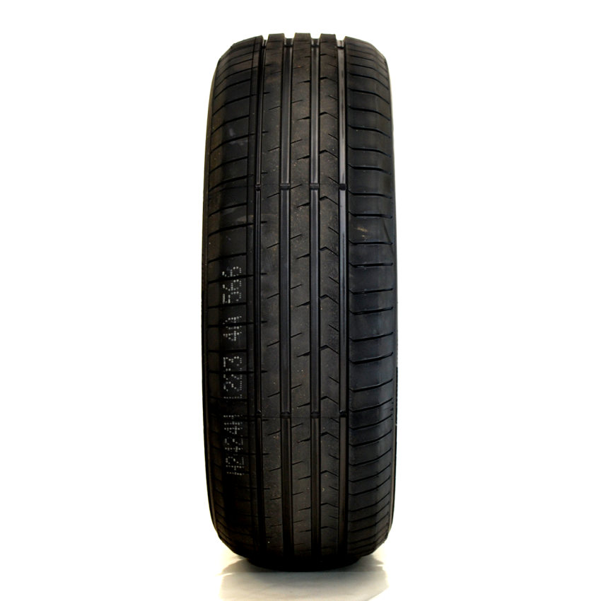 Pneu 225/55R18 Compasal Blazer UHP II 102W