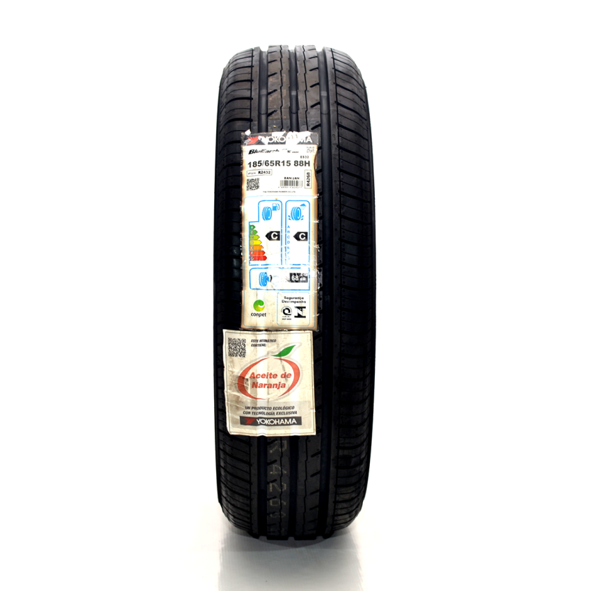 Pneu 185/65R15 Yokohama Bluearth ES32 88H