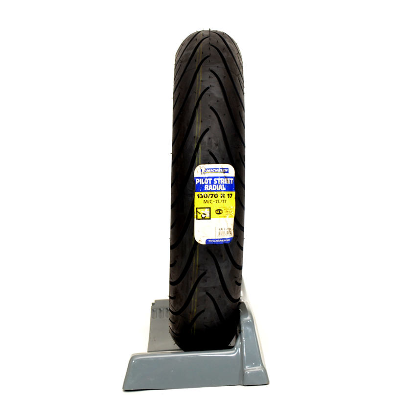 Pneu Moto 130/70R17 Michelin Pilot Street Radial 62H